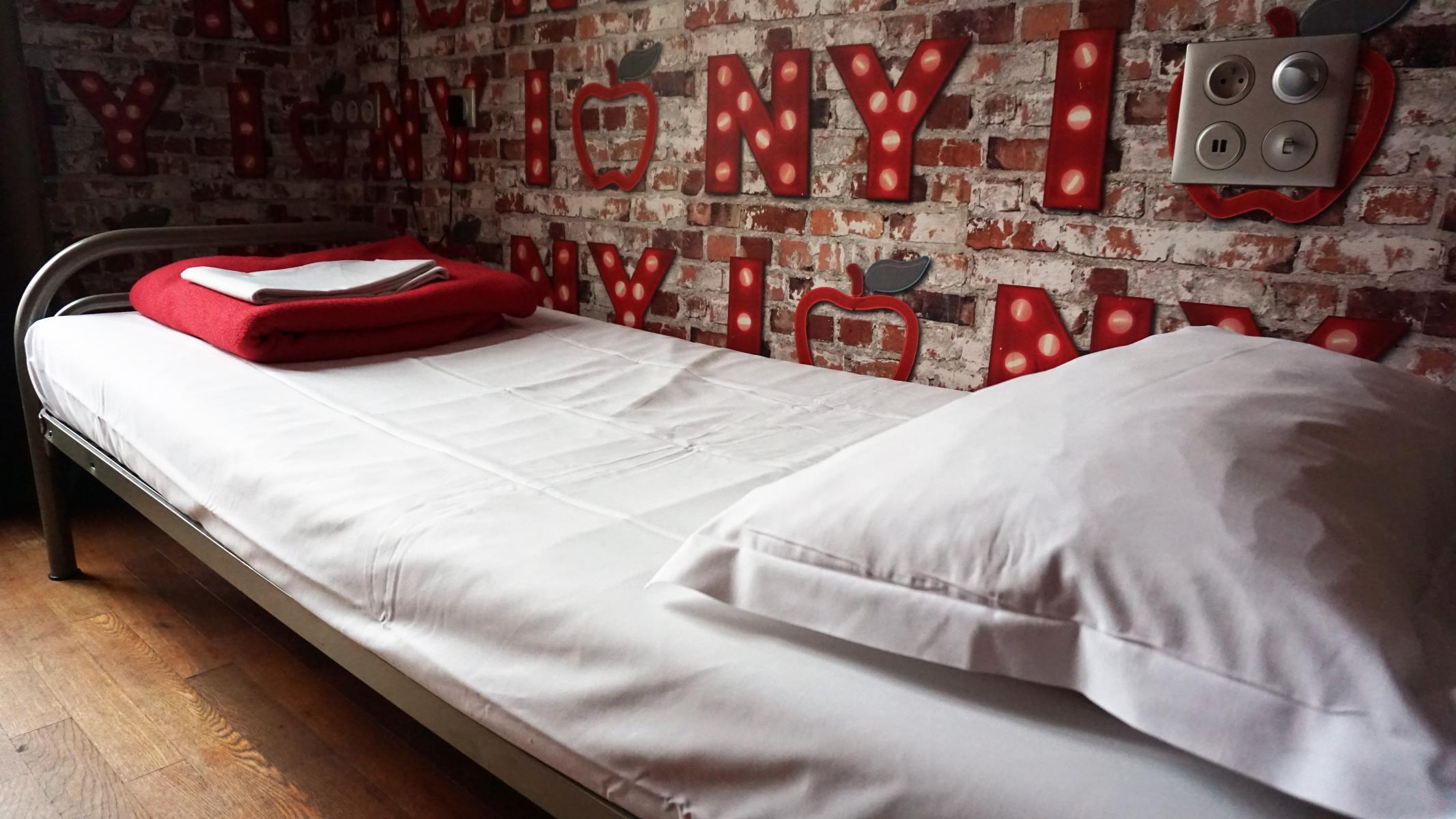 Two-bed dormitory | Oops Paris Design Hostel | 2 people